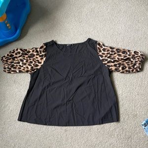 New SHEIN curve 4XL black top with cheetah print sleeves